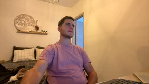 syl092 online show from June 6, 4:23 pm