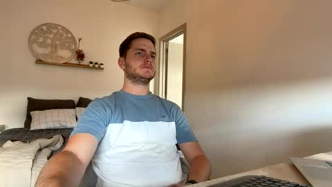 syl092 online show from June 10, 5:34 pm