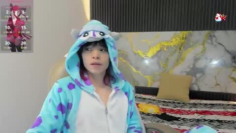 sylasfrost online show from December 21, 12:56 pm