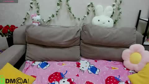 Sylvia online show from April 25, 12:35 am