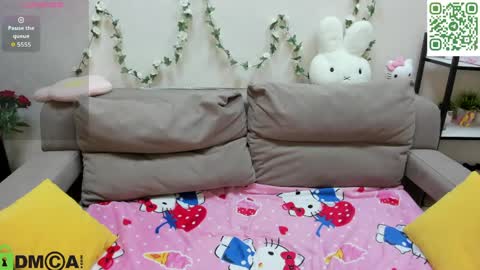 Sylvia online show from May 25, 1:00 am