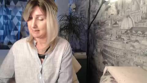 Sylvia online show from February 3, 8:19 am
