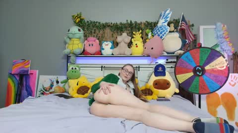 Jennah online show from November 28, 2:36 am