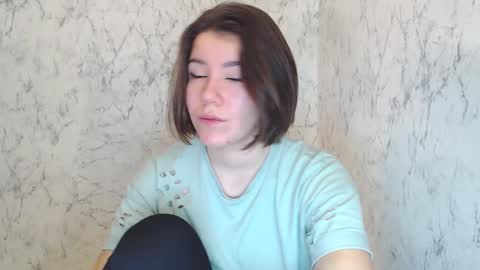 SyrenDixon online show from December 15, 3:22 am