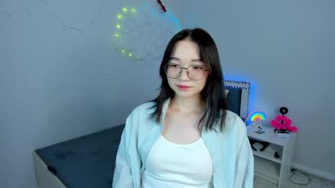 Snapshot of syuri_sun chatting on June 2, 2:52 pm Yuki online show from June 2, 2:52 pm