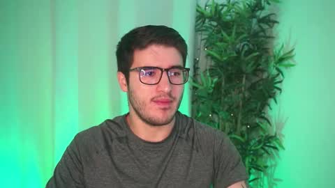 t0ny_wylie online show from March 12, 8:09 am