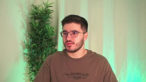 t0ny_wylie online show from June 3, 12:08 pm
