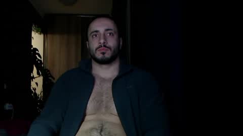 Snapshot of t_huracane chatting on January 8, 4:44 pm Huracane online show from January 8, 4:44 pm