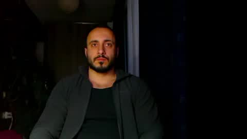 Snapshot of t_huracane chatting on February 27, 3:05 pm Huracane online show from February 27, 3:05 pm