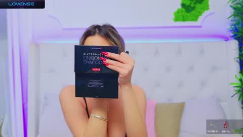 Snapshot of taahiraarabian chatting on December 19, 1:07 pm Arianna online show from December 19, 1:07 pm