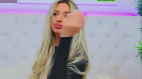 Snapshot of taahiraarabian chatting on January 27, 10:16 pm Arianna online show from January 27, 10:16 pm