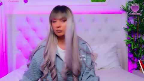 Arianna online show from February 10, 3:27 pm