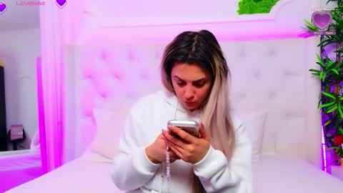 Arianna online show from February 21, 1:12 pm