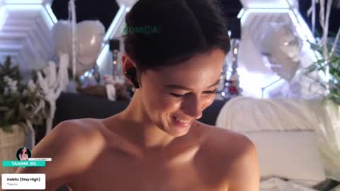 TAANNI online show from December 21, 7:26 am