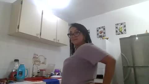 Snapshot of tachi1713 chatting on July 4, 11:16 am yameil online show from July 4, 11:16 am