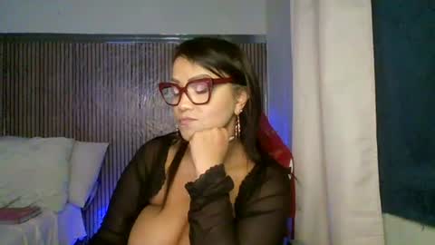 Snapshot of tachi1713 chatting on July 11, 11:35 am yameil online show from July 11, 11:35 am