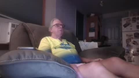 Snapshot of tacrunner66_ chatting on September 22, 2:57 am tacrunner66_ online show from September 22, 2:57 am