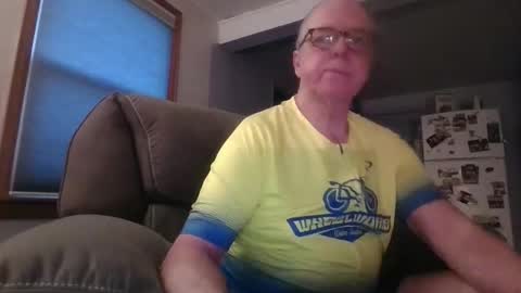 Snapshot of tacrunner66_ chatting on November 9, 3:10 pm tacrunner66_ online show from November 9, 3:10 pm