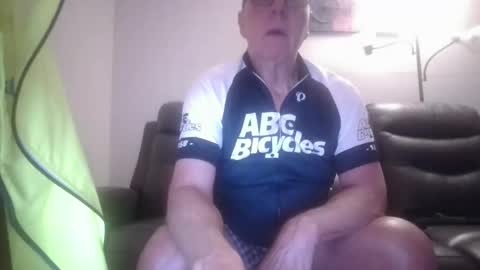 Snapshot of tacrunner66_ chatting on January 14, 2:33 pm tacrunner66_ online show from January 14, 2:33 pm