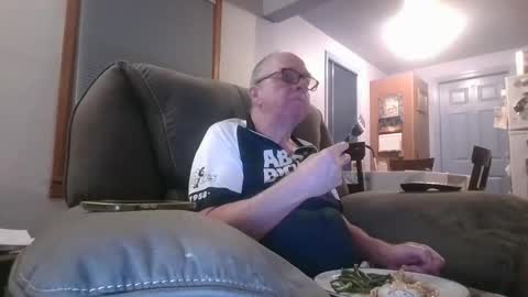 Snapshot of tacrunner66_ chatting on February 22, 3:18 am tacrunner66_ online show from February 22, 3:18 am