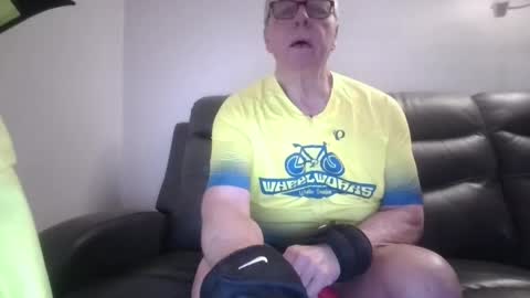 Snapshot of tacrunner66_ chatting on March 2, 2:57 pm tacrunner66_ online show from March 2, 2:57 pm
