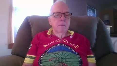 Snapshot of tacrunner66_ chatting on May 31, 1:51 pm tacrunner66_ online show from May 31, 1:51 pm