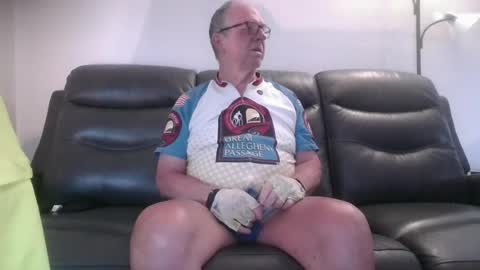 Snapshot of tacrunner66_ chatting on July 5, 2:13 pm tacrunner66_ online show from July 5, 2:13 pm
