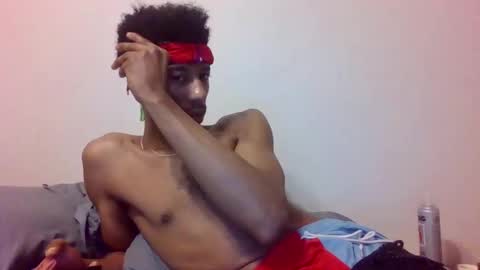 Snapshot of taejhon chatting on December 18, 11:45 am Taejhon online show from December 18, 11:45 am