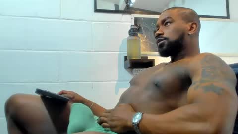 Snapshot of tafari_1 chatting on June 6, 4:33 pm Tafari Zulu online show from June 6, 4:33 pm