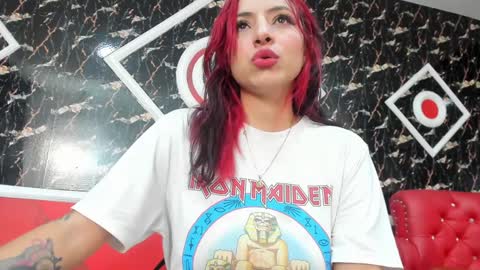 Snapshot of tafitasl4ve chatting on January 17, 10:55 am Tafita online show from January 17, 10:55 am