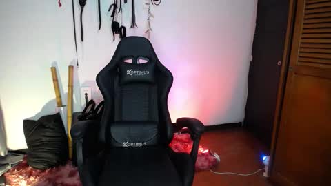 Snapshot of tafitasl4ve chatting on November 22, 12:42 am Tafita online show from November 22, 12:42 am