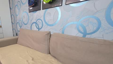 Hasel online show from March 14, 3:23 am