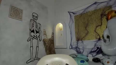 Tahira online show from October 22, 8:08 pm