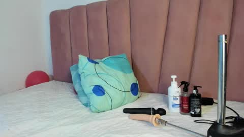 Tahira online show from March 6, 7:54 pm