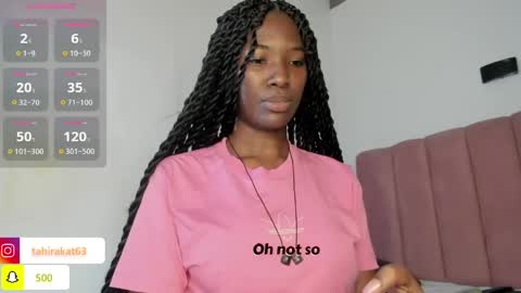 Snapshot of tahira_21 chatting on May 23, 8:24 pm Tahira online show from May 23, 8:24 pm