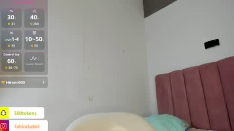 Snapshot of tahira_21 chatting on June 12, 6:18 pm Tahira online show from June 12, 6:18 pm