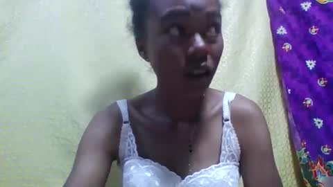 tahiryjosiah online show from January 6, 7:23 am