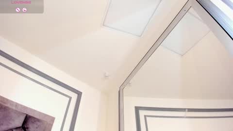 Tahlia Moreau online show from March 2, 5:08 am