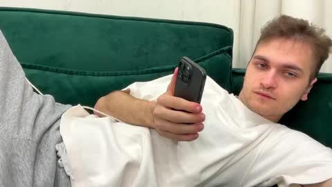 Alex online show from June 9, 7:03 pm
