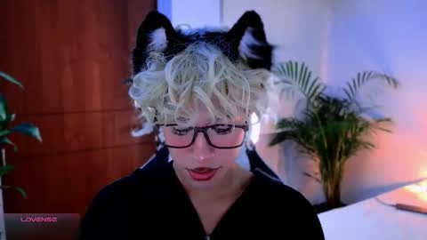 taichi online show from October 10, 8:35 am