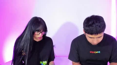 Snapshot of tainy_n_harley chatting on October 29, 5:20 am Liam and Juli online show from October 29, 5:20 am