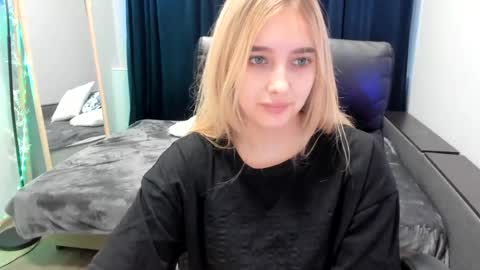 Taisia online show from July 23, 8:01 am