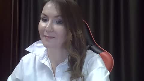 taisialucky77 online show from November 23, 5:02 pm