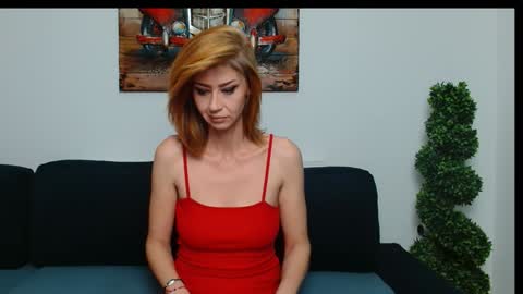 Snapshot of taissa1 chatting on February 5, 9:29 pm Taissa1 online show from February 5, 9:29 pm