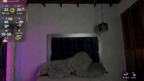 Taissa online show from December 4, 8:28 pm