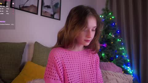 Mia online show from December 22, 1:35 am