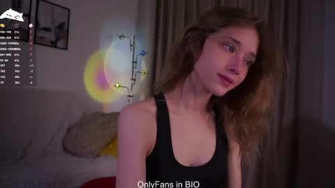 Mia online show from January 16, 1:53 am