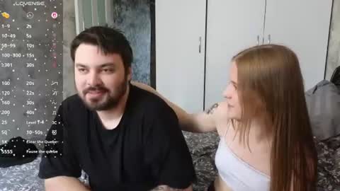 taiti_fox_cub online show from June 22, 9:17 am