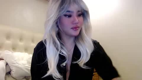 Snapshot of takemeinheaven1 chatting on February 20, 2:57 pm Lena online show from February 20, 2:57 pm