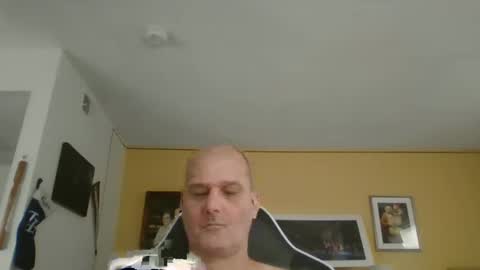 takerlover436295 online show from December 1, 7:41 pm